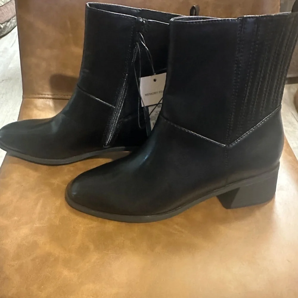 Universal Thread Black Ashley Low Ankle Boots Women's